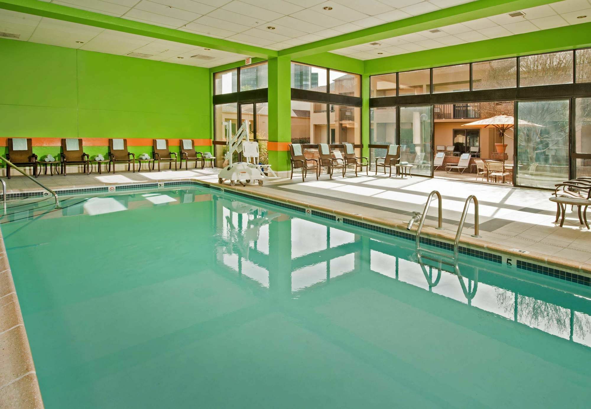 Courtyard By Marriott New Carrollton Landover Exterior foto
